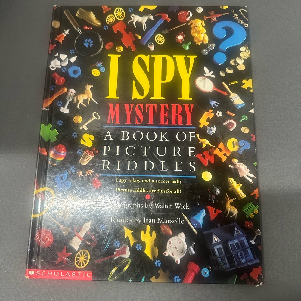 I Spy Mystery (Picture Books)